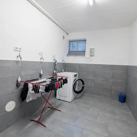 W&p Living Mit Balkon Parkplatz Lägenhet *