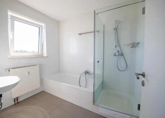 W&p Living Mit Balkon Parkplatz Biberbach (Bavaria)